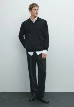 Massimo Dutti V-NECK LONG SLEEVE - Polo Shirt - Black -Massimo Dutti Shop 0019435a86374cea948b1b3c65a73ef4