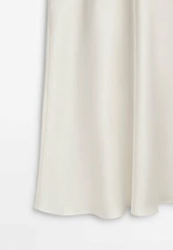 Massimo Dutti Studio - Long Flowing - Maxi Skirt -Massimo Dutti Shop 0037c787a91c48109e4ae2ced7f3e768
