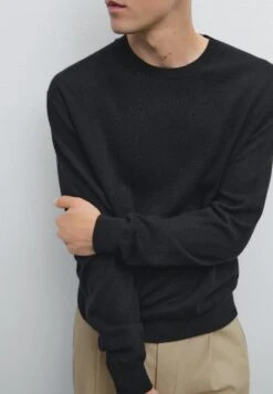 Massimo Dutti CASHMERE CREW NECK WITH LONG SLEEVES - Jumper - Black -Massimo Dutti Shop 004779bbff2446f39620cf2ee842a647
