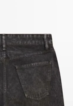 Massimo Dutti Straight Leg Jeans - Grey -Massimo Dutti Shop 004904702d514c508c0cd9079313a38f