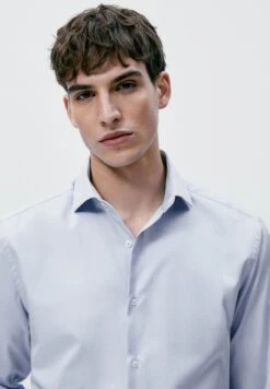 Massimo Dutti Regular Fit With Double Cuffs - Formal Shirt - Light Blue -Massimo Dutti Shop 00d78d78e91f431b864eb433f3c79e38