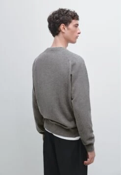 Massimo Dutti WITH RAGLAN SLEEVES - Cardigan - Grey -Massimo Dutti Shop 0103464a2c9e4e64a775a99e1798de20