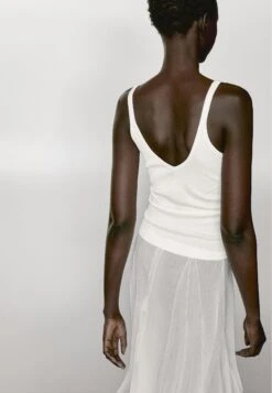 Massimo Dutti RIBBED V-NECK - Top - White -Massimo Dutti Shop 02d4255c253941a9a8956b60def86d5a