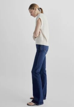 Massimo Dutti Bootcut Jeans - Blue -Massimo Dutti Shop 0337ea6a6e07495e88fc959a120001f7