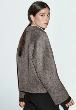 Massimo Dutti Short Coat - Dark Brown -Massimo Dutti Shop 04360edbeaf241fe87b85b35d0a52a10