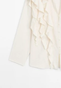 Massimo Dutti FLOWING GARMENT WITH RUFFLES - Blouse - White -Massimo Dutti Shop 05bc882a8e7e4114bedf92788a5d8f43