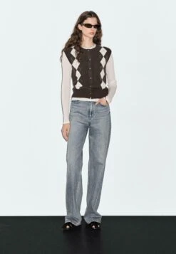 Massimo Dutti CREW NECK WITH DIAMOND PATTERN - Cardigan - Mottled Dark Brown -Massimo Dutti Shop 0758a486feb14efd812b59c1d3570585