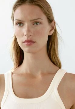Massimo Dutti ROUND NECK SLEEVELESS - Top - Beige -Massimo Dutti Shop 0827f8164b78417998d6a4f5a345c42a