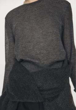 Massimo Dutti FINE SEMI-SHEER WITH CREW NECK - Jumper - Grey 15 Massimo Dutti FINE SEMI-SHEER WITH CREW NECK - Jumper - Grey -Massimo Dutti Shop 089e9627c5274afcbe862d486eacb89c