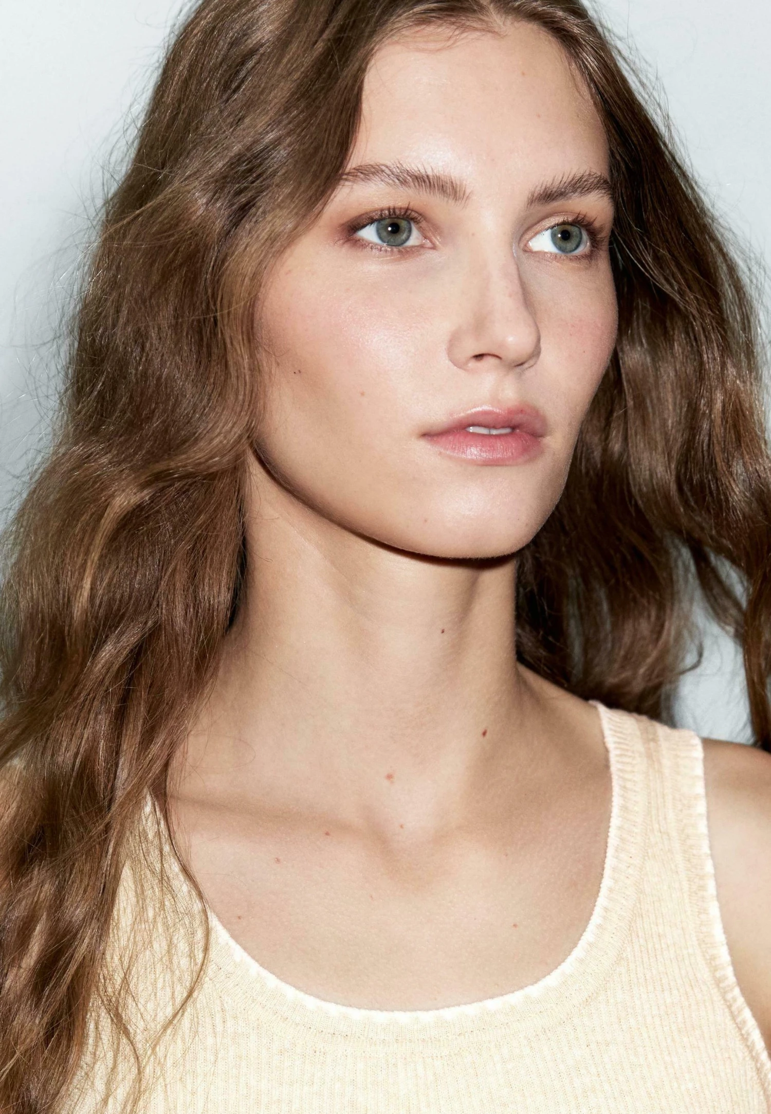 Massimo Dutti HALTER NECK WITH CONTRAST DETAIL - Top - Beige 5 Massimo Dutti HALTER NECK WITH CONTRAST DETAIL - Top - Beige - Image 3