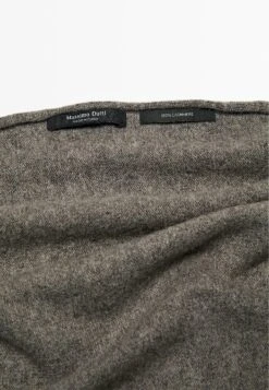 Massimo Dutti Scarf - Mottled Dark Green -Massimo Dutti Shop 097f27a5bf854f56a2ace4fb38391dbb