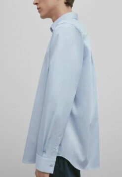 Massimo Dutti Studio-Fit - Shirt - Light Blue -Massimo Dutti Shop 09908eea9d424869a9edaa448a0459ae