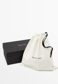 Massimo Dutti Classic Heels - Grey -Massimo Dutti Shop 09a2acc5877f4f44a4be6accca4c5d88