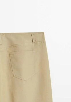 Massimo Dutti Buttoned Midi With Slit - A-Line Skirt -Massimo Dutti Shop 0a81e84a3e8e405cb610ee34910d92ad