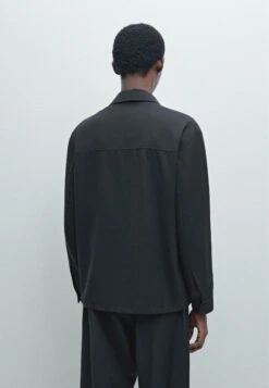 Massimo Dutti ZIPPED WITH BUTTONS - Summer Jacket - Dark Blue 14 Massimo Dutti ZIPPED WITH BUTTONS - Summer Jacket - Dark Blue -Massimo Dutti Shop 0a83f8a1a2a644a3b9b32338674838b6