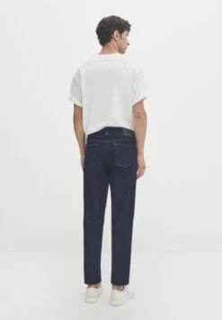 Massimo Dutti Rinse Wash Selvedge - Straight Leg Jeans - Blue -Massimo Dutti Shop 0b5dc9642d0d4e6c9c5f062bf4b31e8d