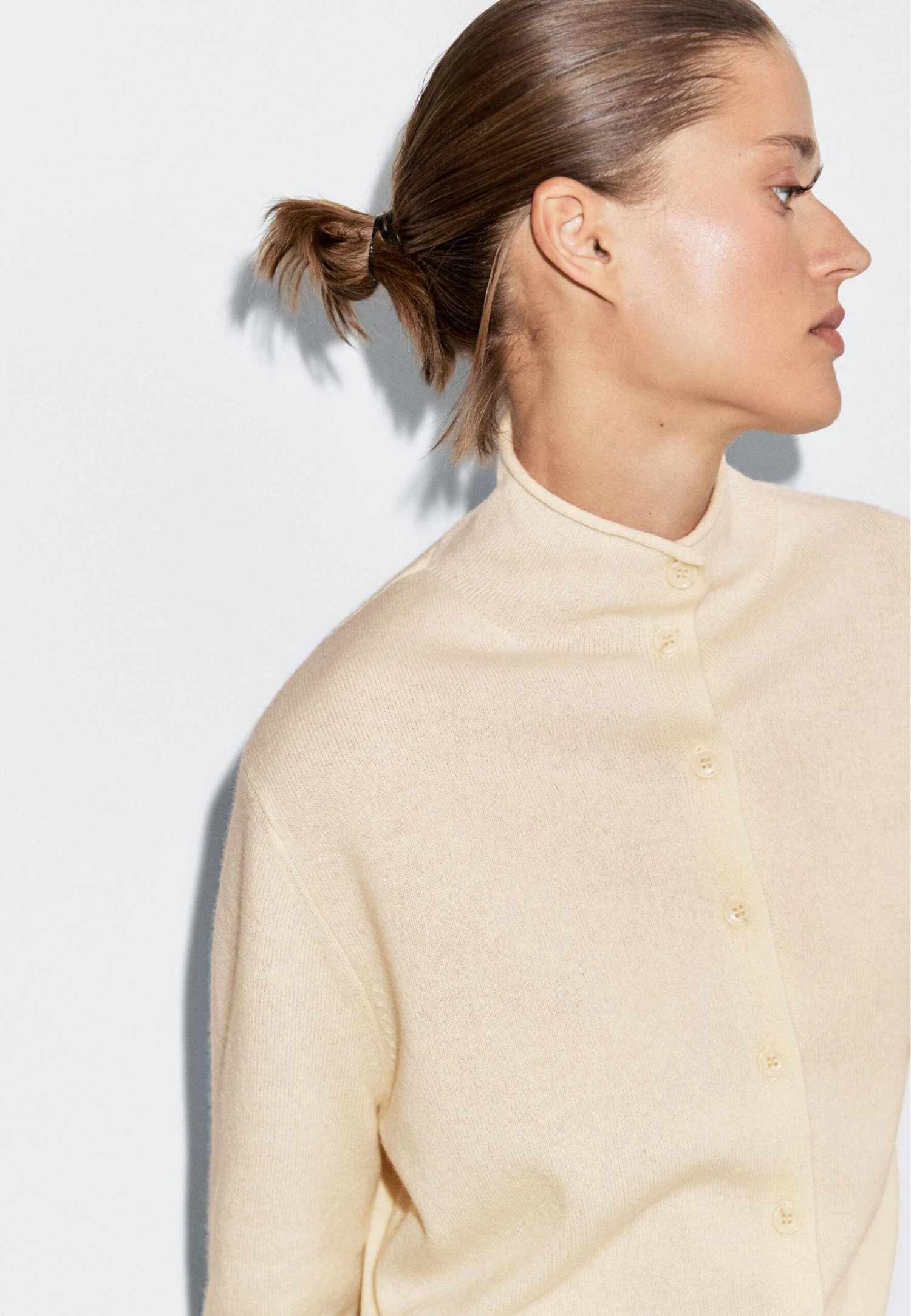 Massimo Dutti Cardigan - Beige 6 Massimo Dutti Cardigan - Beige - Image 4