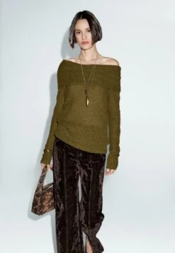 Massimo Dutti OFF-THE-SHOULDER - Jumper - Green