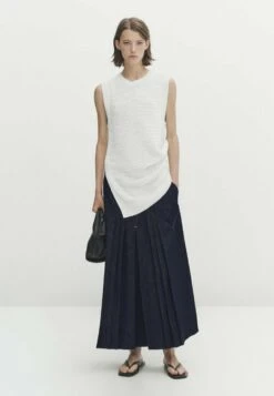 Massimo Dutti Rinse-Wash Box Pleat - Pencil Skirt - Dark Blue -Massimo Dutti Shop 0ca90951f5f948ddbedf7ef16ea8ab7a