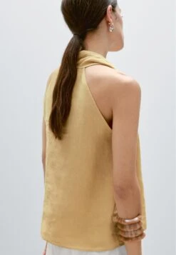 Massimo Dutti CROSSOVER HALTER NECK - Blouse - Mustard Yellow 16 Massimo Dutti CROSSOVER HALTER NECK - Blouse - Mustard Yellow -Massimo Dutti Shop 0cf3935e3a2a42dd801bd8ad0e4f7160