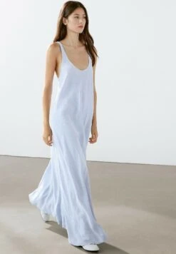 Massimo Dutti LONG FLOWING WITH BACK DETAIL - Maxi Dress - Light Blue -Massimo Dutti Shop 0cf581f971b9420c914c8d9c51ebe47b