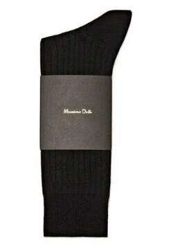 Massimo Dutti Scottish Yarn- Socks - Black -Massimo Dutti Shop 0e08c0d10f764277b14fba61d982177b