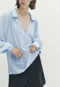 Massimo Dutti Voile With Gathered Details - Blouse - Light Blue -Massimo Dutti Shop 0e27a956a559428fab8244a7f73f5994