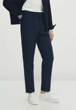 Massimo Dutti Tapered Fit - Chinos - Dark Blue