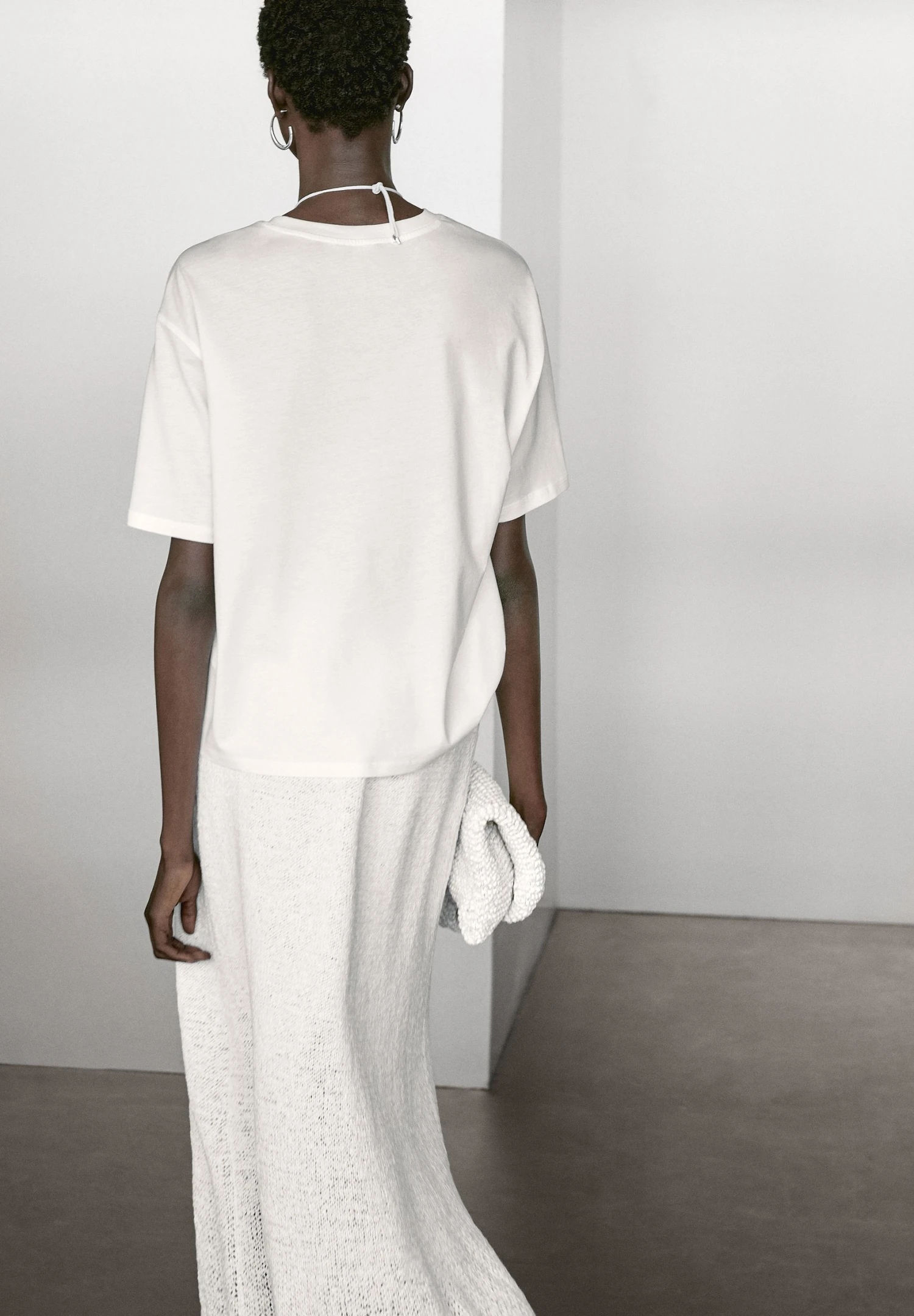 Massimo Dutti OVERSIZE WITH SEAM DETAIL - Basic T-shirt - White 5 Massimo Dutti OVERSIZE WITH SEAM DETAIL - Basic T-shirt - White - Image 3