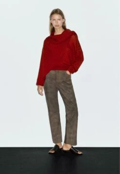 Massimo Dutti CABLE-KNIT WITH SCARF DETAIL - Jumper - Red -Massimo Dutti Shop 0eb3c66d4b0f4eb286a3d03a7a3b5e2e