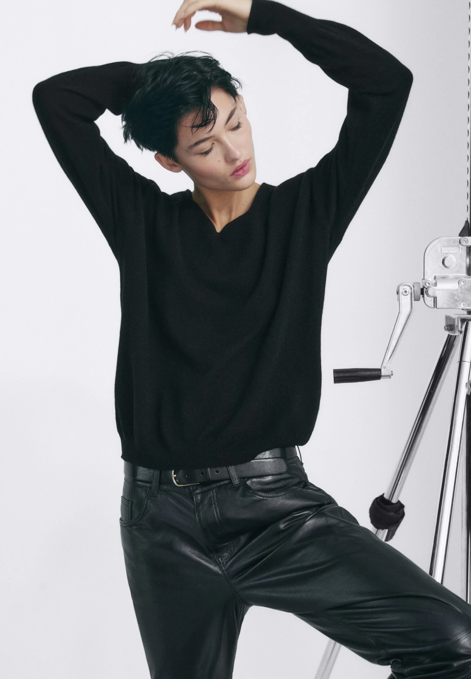 Massimo Dutti Jumper - Black 5 Massimo Dutti Jumper - Black - Image 3