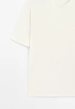 Massimo Dutti LIGHTWEIGHT CREW NECK WITH SHORT SLEEVE - Basic T-shirt - WHITE 23 Massimo Dutti LIGHTWEIGHT CREW NECK WITH SHORT SLEEVE - Basic T-shirt - WHITE -Massimo Dutti Shop 0fd262c4d2514af0a29205f7e4057680