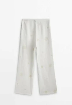 Massimo Dutti Straight With An Embroidery Detail - Trousers - Beige -Massimo Dutti Shop 1000c0b18aac40d79b36a427507b9dbf