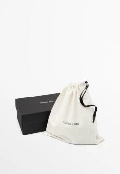 Massimo Dutti Boat Shoes - Sand -Massimo Dutti Shop 100cd76bae294b27bc7077f3d9970c17