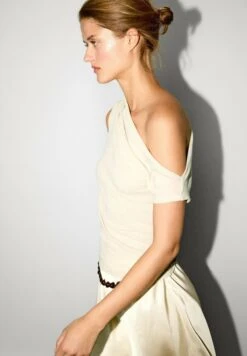 Massimo Dutti SLEEVELESS ASYMMETRIC CUT - Print T-shirt - Beige -Massimo Dutti Shop 1130c813f9194a7b831c65ba74f3789e