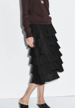 Massimo Dutti RUFFLED MIDI - A-line Skirt - Black 16 Massimo Dutti RUFFLED MIDI - A-line Skirt - Black -Massimo Dutti Shop 122a6528e60547d891005fe6a07699a3