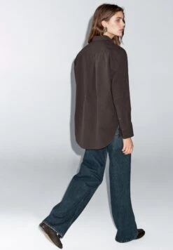 Massimo Dutti LONG BUTTONED - Button-down Blouse - Brown -Massimo Dutti Shop 127752d506a44aed98f0924212fc325d