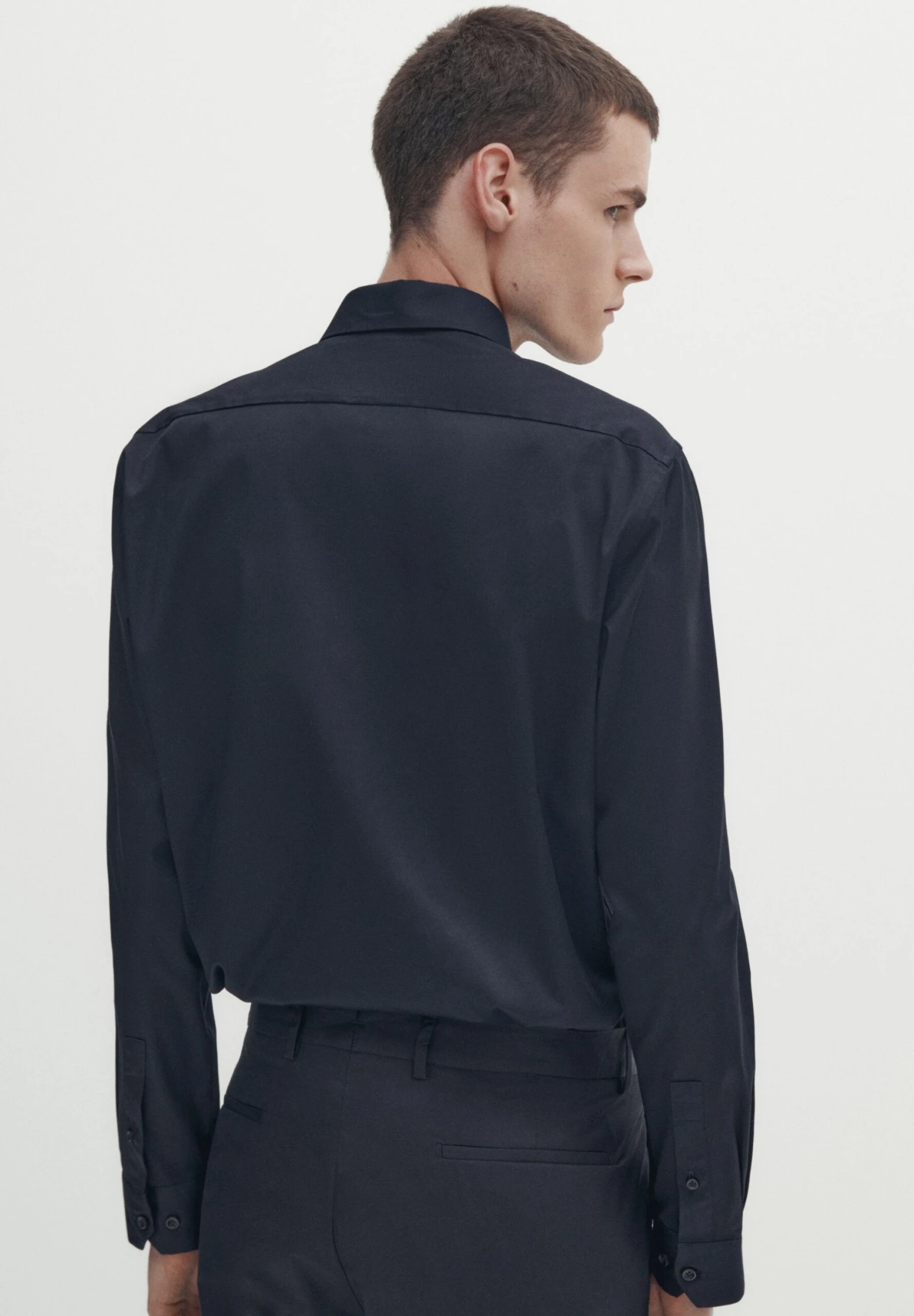 Massimo Dutti Stretch Slim-Fit - Formal Shirt - Dark Blue 5 Massimo Dutti Stretch Slim-Fit - Formal Shirt - Dark Blue - Image 3