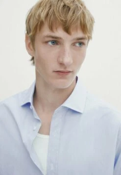 Massimo Dutti Shirt - Light Blue -Massimo Dutti Shop 131e024662454c149f14511eb07bd8d7