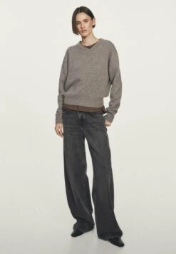 Massimo Dutti V-NECK KNIT - Jumper - Light Brown -Massimo Dutti Shop 136e989133814547a121bfdc3ce0b18f