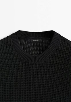 Massimo Dutti Crochet With Short Sleeves- Basic T-Shirt - Black 20 Massimo Dutti Crochet With Short Sleeves- Basic T-Shirt - Black -Massimo Dutti Shop 146933dc39a8491dad2822ba697bfcfa