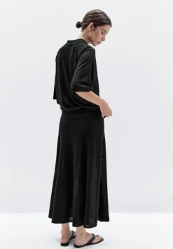 Massimo Dutti FLOWING CAPE-STYLE POLO NECK - Polo Shirt - Black -Massimo Dutti Shop 14bd68a72c844a338ac949d170ff5143