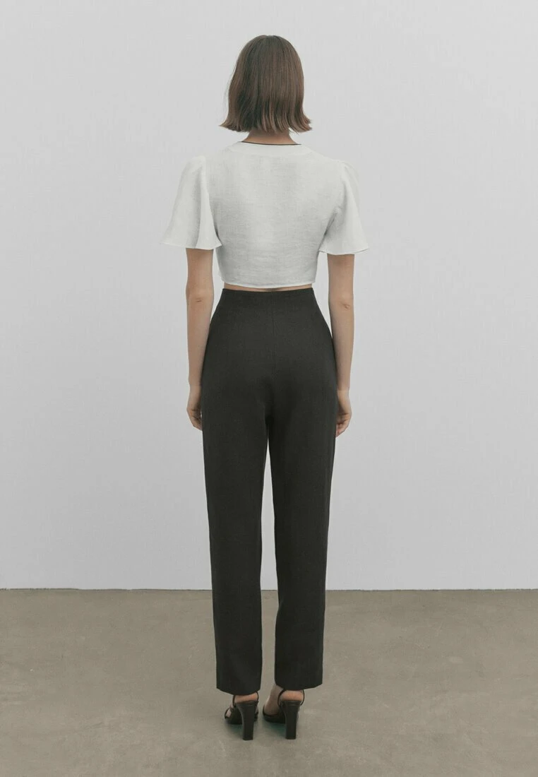 Massimo Dutti Studio With Knot And Contrast Detail - Blouse 6 Massimo Dutti Studio With Knot And Contrast Detail - Blouse - Image 4