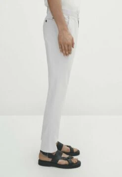 Massimo Dutti Slim-Fit Textured Ottoman- Chinos - Light Grey 17 Massimo Dutti Slim-Fit Textured Ottoman- Chinos - Light Grey -Massimo Dutti Shop 14f2a025be2f44629a7ae14e05815ab4