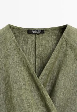 Massimo Dutti FLOWING GARMENT WITH TIE DETAIL AT THE WAIST - Blouse - Mottled Dark Green -Massimo Dutti Shop 1515afc20fc04ad5814591bbbec2f840