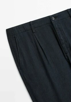 Massimo Dutti Rinse Wash Darted - Chinos - Dark Blue -Massimo Dutti Shop 15623e24c8b04ec4bc477e637d8f0fed