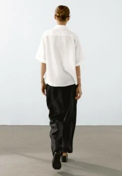 Massimo Dutti SHORT SLEEVE GARMENT - Button-down Blouse - White -Massimo Dutti Shop 162e62828b2a42a59bbff54026d61eec