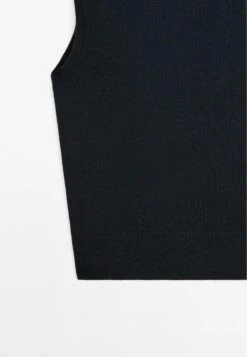 Massimo Dutti CROPPED V-NECK - Jumper - Dark Blue -Massimo Dutti Shop 16b2638a8bdb4e3babc98f13f257cdf0