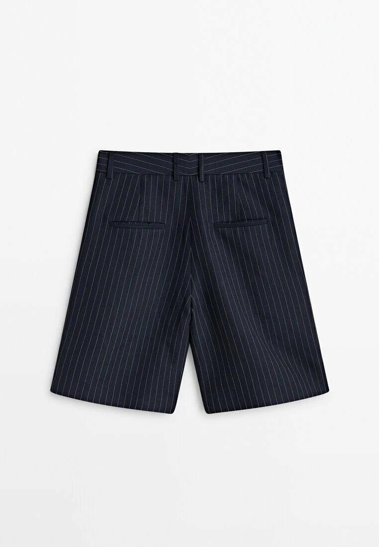 Massimo Dutti Pinstripe BermudaWith Darts - Shorts 8 Massimo Dutti Pinstripe BermudaWith Darts - Shorts - Image 6