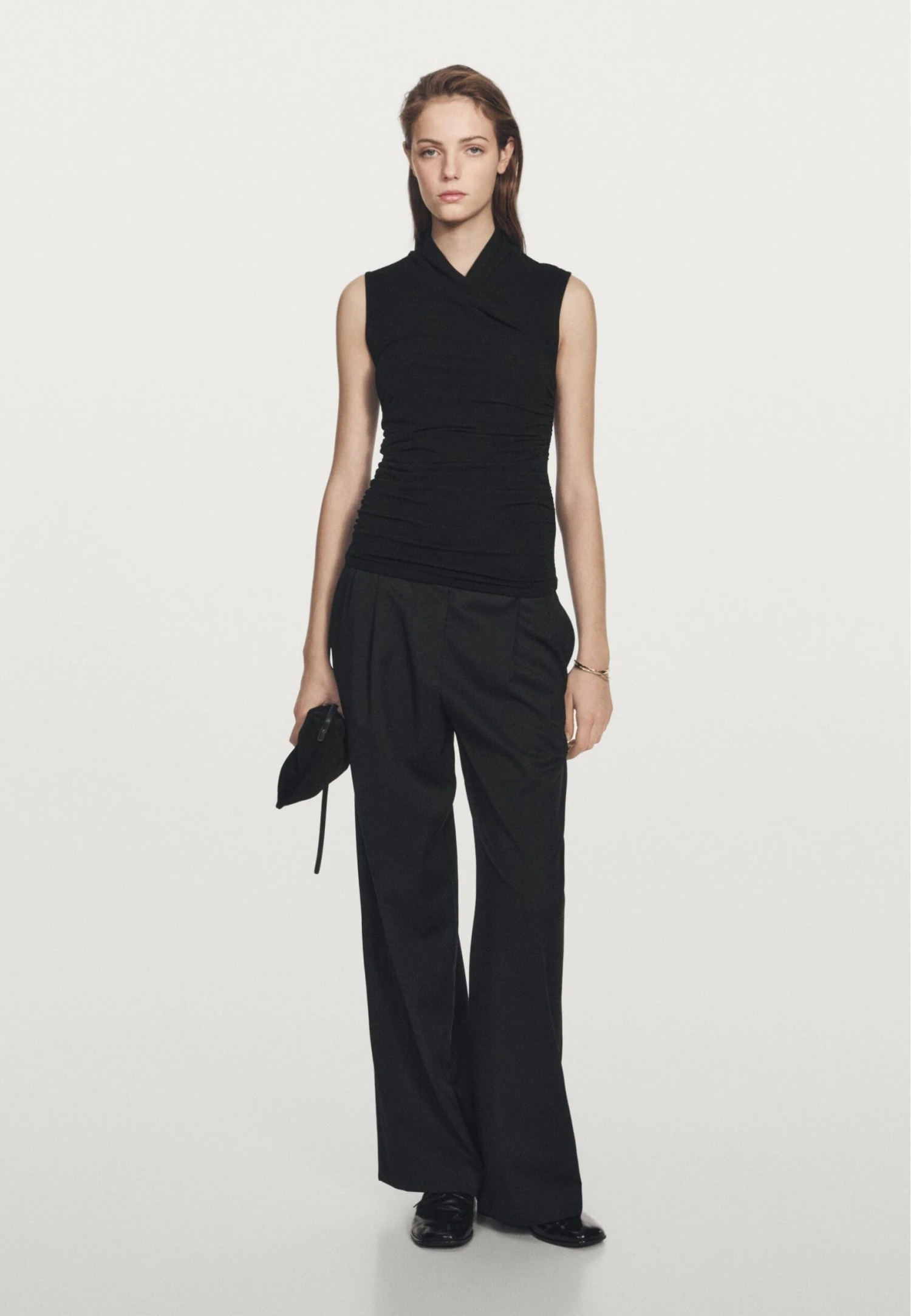 Massimo Dutti SLEEVELESS - Blouse - Black 4 Massimo Dutti SLEEVELESS - Blouse - Black - Image 2